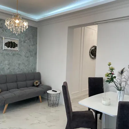 Zig Zag Apartment